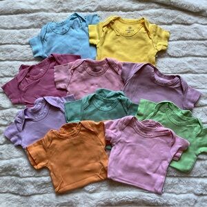 10 Honest baby rainbow organic cotton onesies